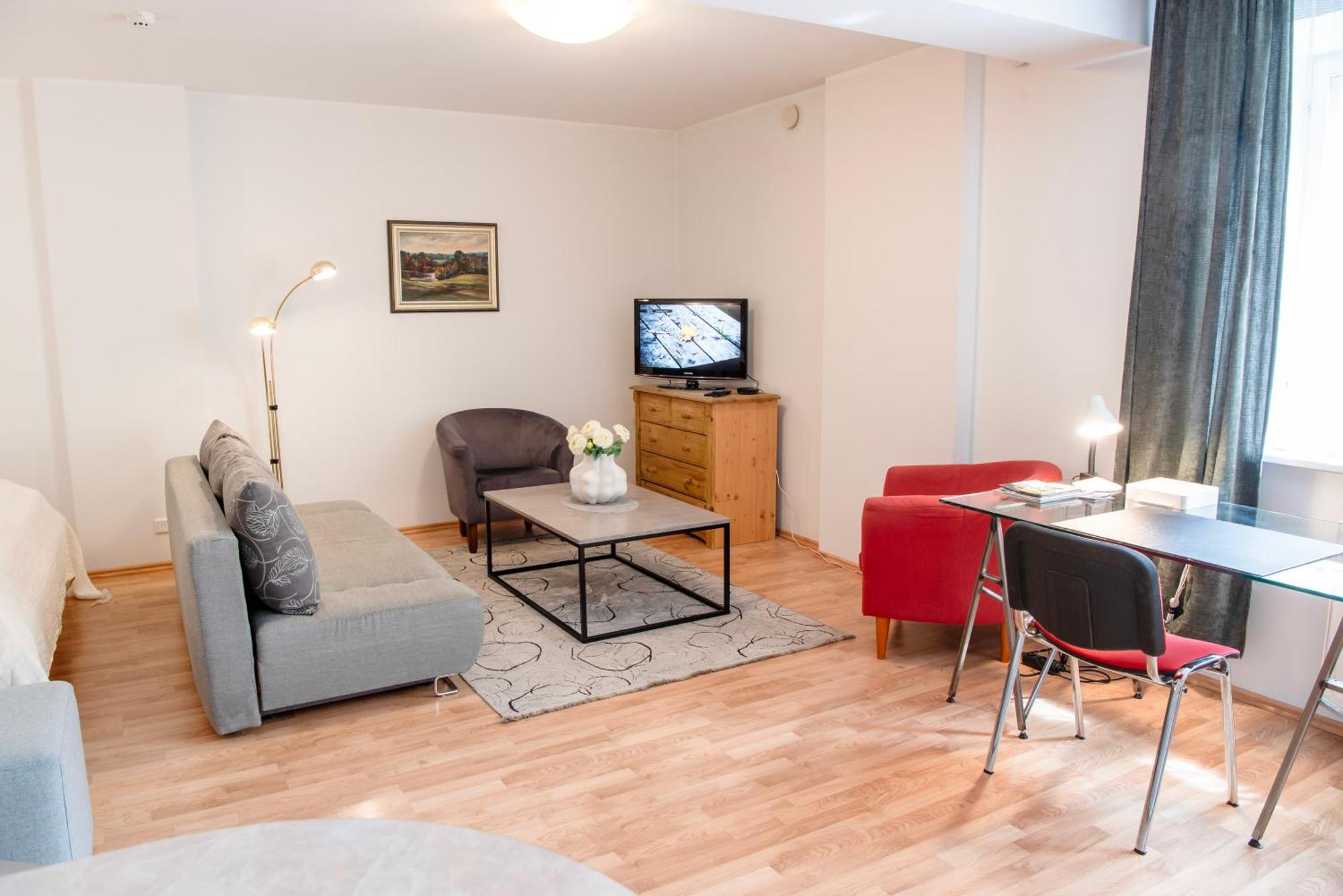 Wilde Guest Apartments Uelikooli 6 Tartu Bagian luar foto